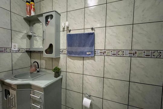 Casa à venda com 2 quartos, 180m² em Santa Teresa, São Leopoldo