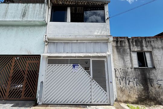 Fachada de casa à venda com 2 quartos, 105m² em Centreville, Santo André