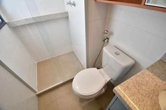 Banheiro de apartamento para alugar com 2 quartos, 67m² em Jardim Guanabara, Campinas