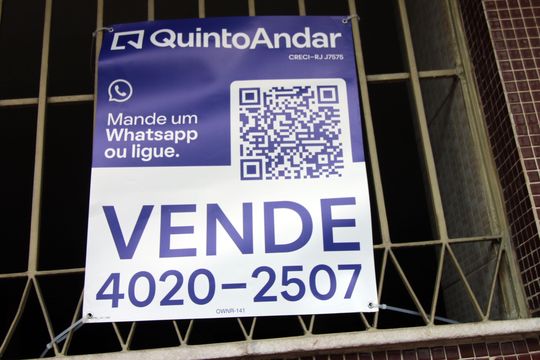 Placa de apartamento à venda com 2 quartos, 75m² em Madureira, Rio de Janeiro