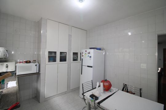 Cozinha de casa à venda com 2 quartos, 86m² em Vila Ester (zona Norte), São Paulo