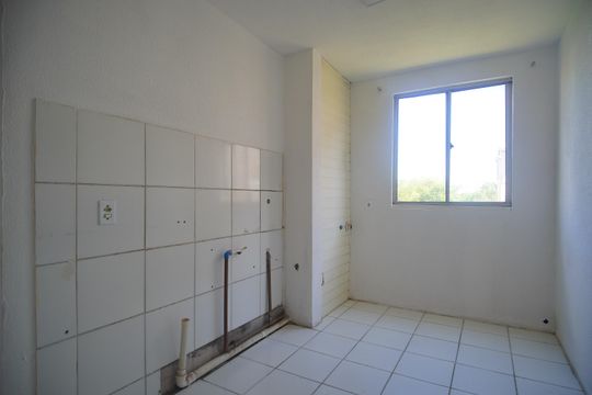 Cozinha de apartamento para alugar com 2 quartos, 49m² em Centro, São Leopoldo