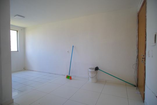 SALA de apartamento para alugar com 2 quartos, 49m² em Centro, São Leopoldo