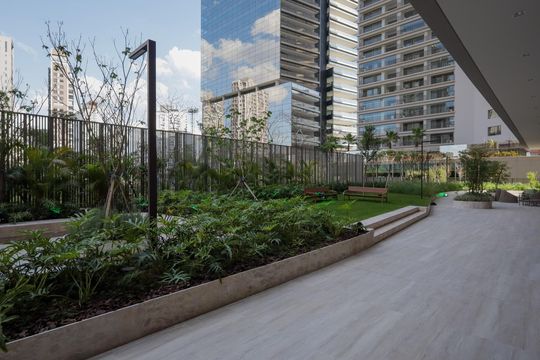 Hall de entrada de apartamento à venda com 2 quartos, 77m² em Jardim das Acacias, São Paulo
