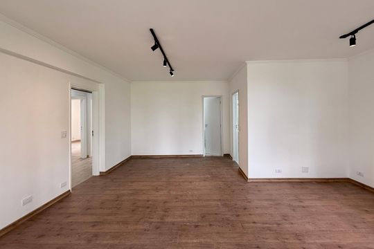 Apartamento para alugar com 3 quartos, 107m² em Campo Belo, São Paulo