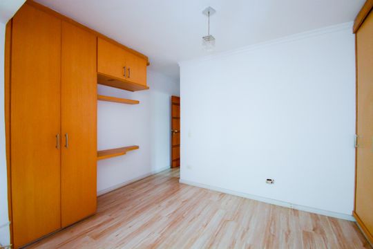 Suíte de casa de condomínio à venda com 2 quartos, 100m² em Jardim Adriana, Guarulhos
