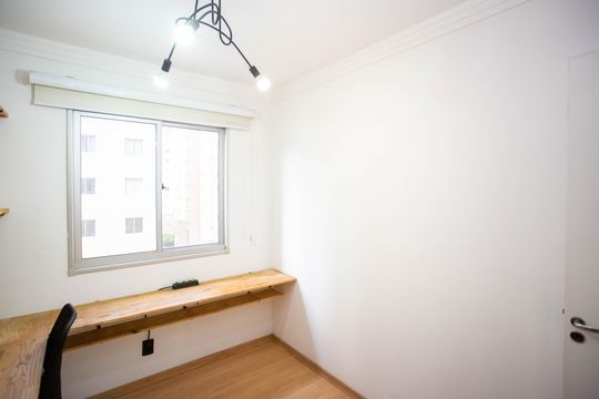 Quarto 2 de apartamento para alugar com 2 quartos, 44m² em Centro, Diadema