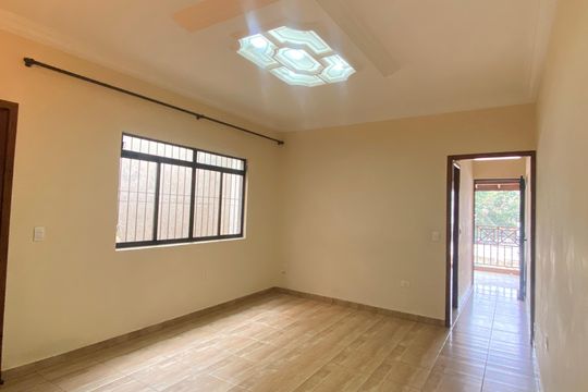 Casa para alugar com 3 quartos, 120m² em Ayrosa, Osasco