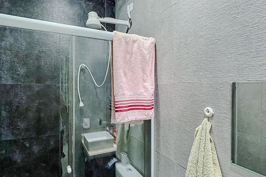 Casa à venda com 2 quartos, 90m² em Vila Carrão, São Paulo