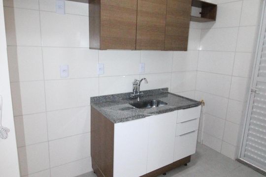 Cozinha de apartamento para alugar com 2 quartos, 51m² em Conjunto Residencial Flamboyant, São José dos Campos