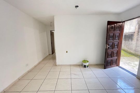 Sala de casa para alugar com 2 quartos, 80m² em Vila Dalva, São Paulo