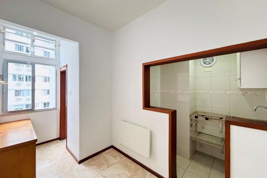 Apartamento para alugar com 1 quarto, 27m² em Copacabana, Rio de Janeiro