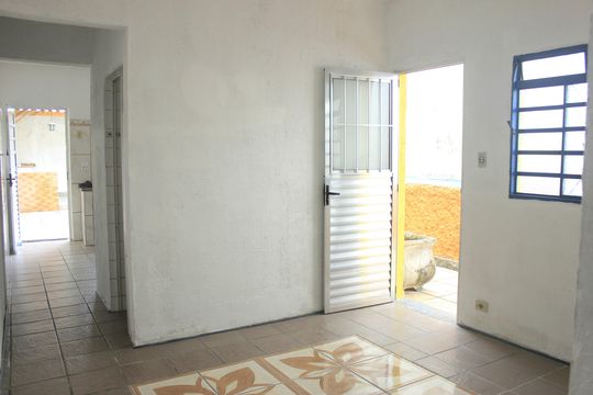 Casa para alugar com 2 quartos, 125m² em Jardim Angélica , Guarulhos