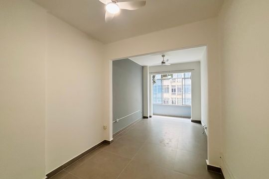 Apartamento para alugar com 1 quarto, 34m² em Copacabana, Rio de Janeiro