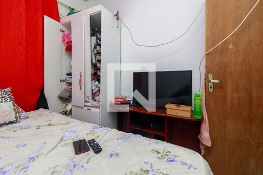 Casa à venda com 12 quartos, 300m² em Parque Santo Antônio, São Paulo