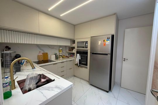 Cozinha de casa à venda com 2 quartos, 103m² em Jardim Ester Yolanda, São Paulo