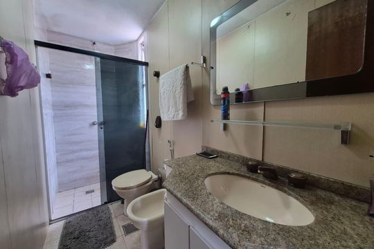 Suíte - Banheiro de apartamento à venda com 3 quartos, 110m² em Serra, Belo Horizonte