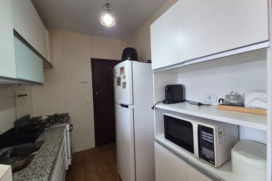 Cozinha de apartamento à venda com 3 quartos, 110m² em Serra, Belo Horizonte