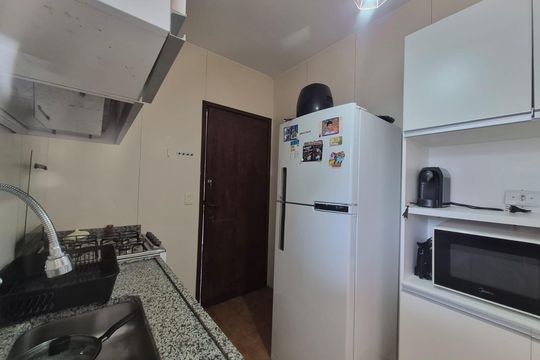 Cozinha de apartamento à venda com 3 quartos, 110m² em Serra, Belo Horizonte