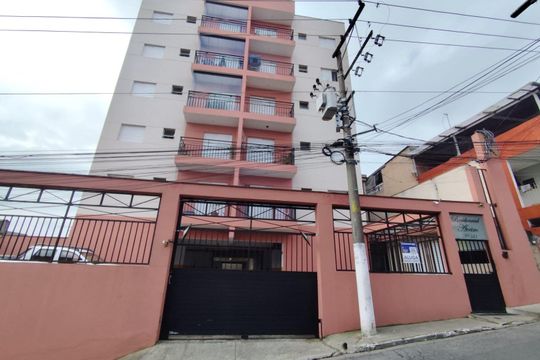 Fachada de apartamento para alugar com 2 quartos, 55m² em Jardim Capelinha, São Paulo
