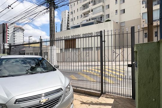 Garagem de casa para alugar com 1 quarto, 120m² em Vila Brasilandia, São Paulo