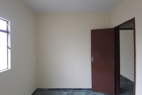 Quarto 3 de casa para alugar com 3 quartos, 70m² em Copacabana, Belo Horizonte