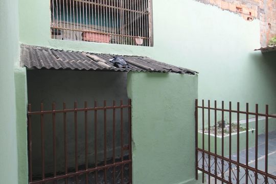 Garagem de casa para alugar com 3 quartos, 70m² em Copacabana, Belo Horizonte