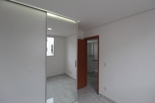 Quarto 1 de apartamento para alugar com 2 quartos, 48m² em Bandeirantes (pampulha), Belo Horizonte