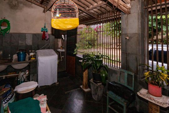 Área de Serviço de casa à venda com 2 quartos, 720m² em Glória, Belo Horizonte