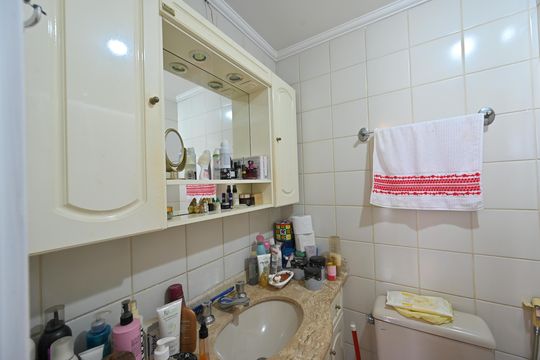 Banheiro da Suíte de apartamento à venda com 3 quartos, 87m² em Chácara Inglesa, São Paulo