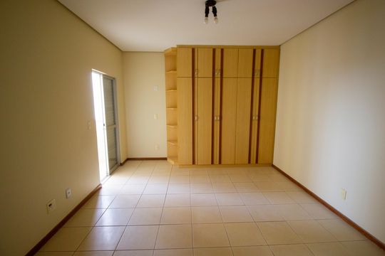 Apartamento para alugar com 4 quartos, 155m² em Águas Claras, Brasília