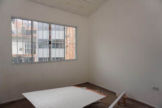 Quarto 1 de casa para alugar com 4 quartos, 200m² em Jardim Valo Verde, Embu das Artes