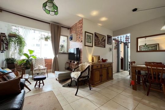 Apartamento à venda com 2 quartos, 70m² em Vila Marari, São Paulo