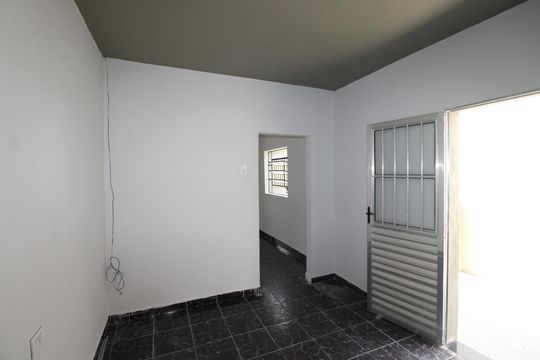 Cozinha de casa para alugar com 2 quartos, 130m² em Itaquera, São Paulo