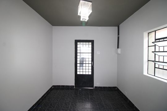 Casa para alugar com 2 quartos, 130m² em Itaquera, São Paulo