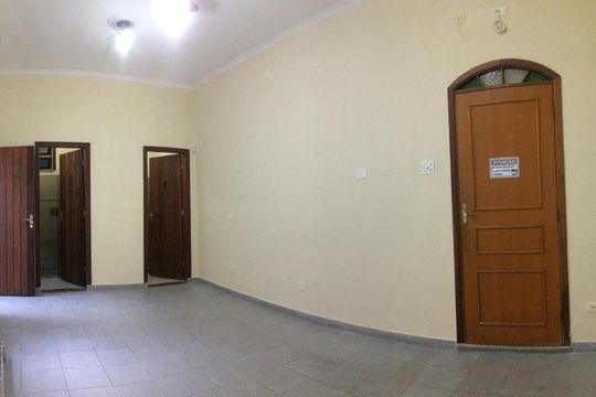 Casa para alugar com 3 quartos, 218m² em Gonzaga, Santos