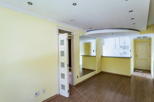 Sala de apartamento para alugar com 2 quartos, 50m² em Parque Monteiro Soares, São Paulo