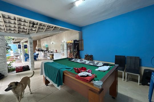 Área comum de casa para alugar com 4 quartos, 437m² em Jardim Sulacap, Rio de Janeiro