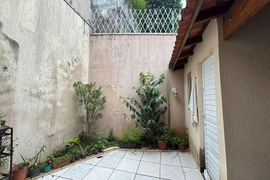Quintal de casa de condomínio para alugar com 4 quartos, 150m² em Granja Viana, Cotia