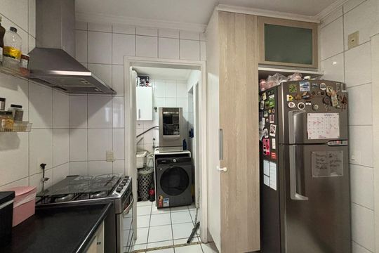 Área de Serviço de casa de condomínio para alugar com 4 quartos, 150m² em Granja Viana, Cotia