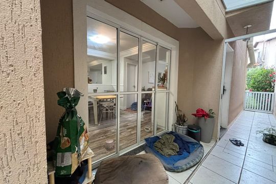 Quintal de casa de condomínio para alugar com 4 quartos, 150m² em Granja Viana, Cotia