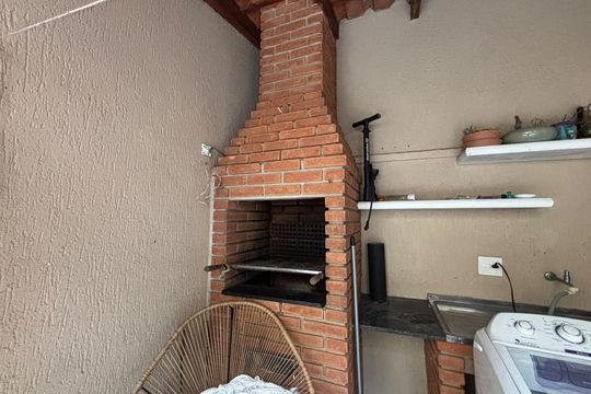 Churrasqueira de casa de condomínio para alugar com 4 quartos, 150m² em Granja Viana, Cotia