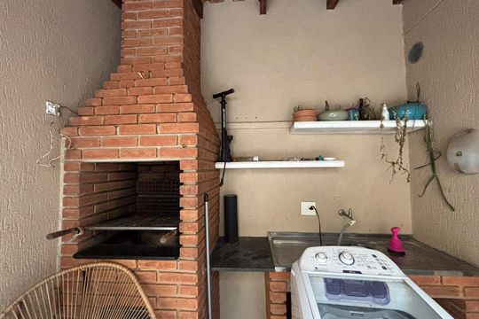 Casa de Condomínio para alugar com 4 quartos, 150m² em Granja Viana, Cotia