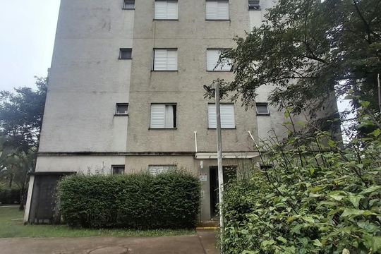 Fachada do bloco de casa para alugar com 2 quartos, 49m² em Jardim Guilhermino, Guarulhos