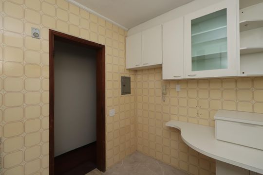 Cozinha de apartamento para alugar com 2 quartos, 69m² em Vila Gomes Cardim, São Paulo