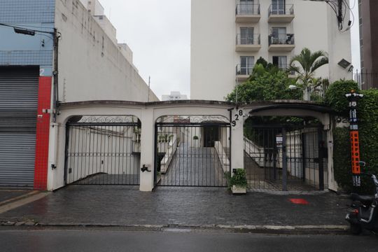 Fachada de apartamento para alugar com 2 quartos, 69m² em Vila Gomes Cardim, São Paulo
