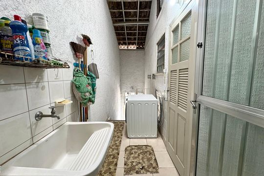 Área de Serviço de casa de condomínio à venda com 3 quartos, 137m² em Taquara, Rio de Janeiro