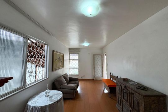 Sala de casa de condomínio à venda com 3 quartos, 137m² em Taquara, Rio de Janeiro