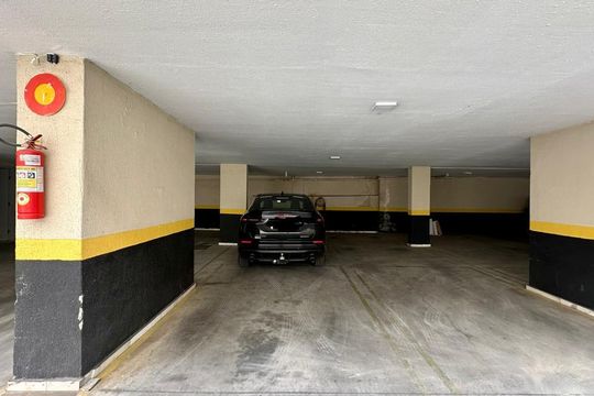 Apartamento à venda com 4 quartos, 145m² em Alto Barroca, Belo Horizonte