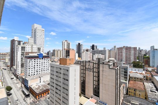 Vista da sacada de kitnet/studio para alugar com 1 quarto, 19m² em Centro, Curitiba